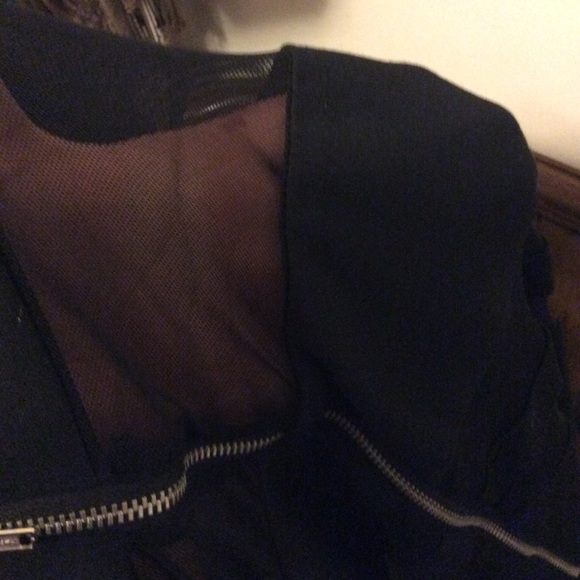 Sold - Picture 4 of 6